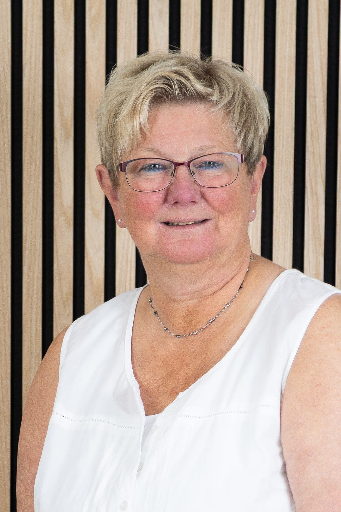 Anja, Gesellin bei Janin's SchneidWerk